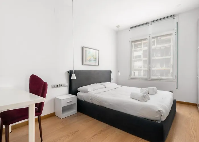For Couples, Families And Groups, Barcelona Center